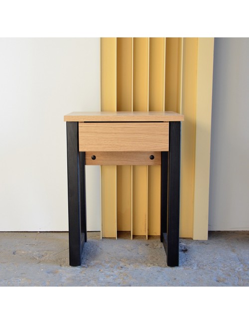 N-DES5-PRO stolik nocny, fornir dębowy lub sklejka, drewno lite, szuflada